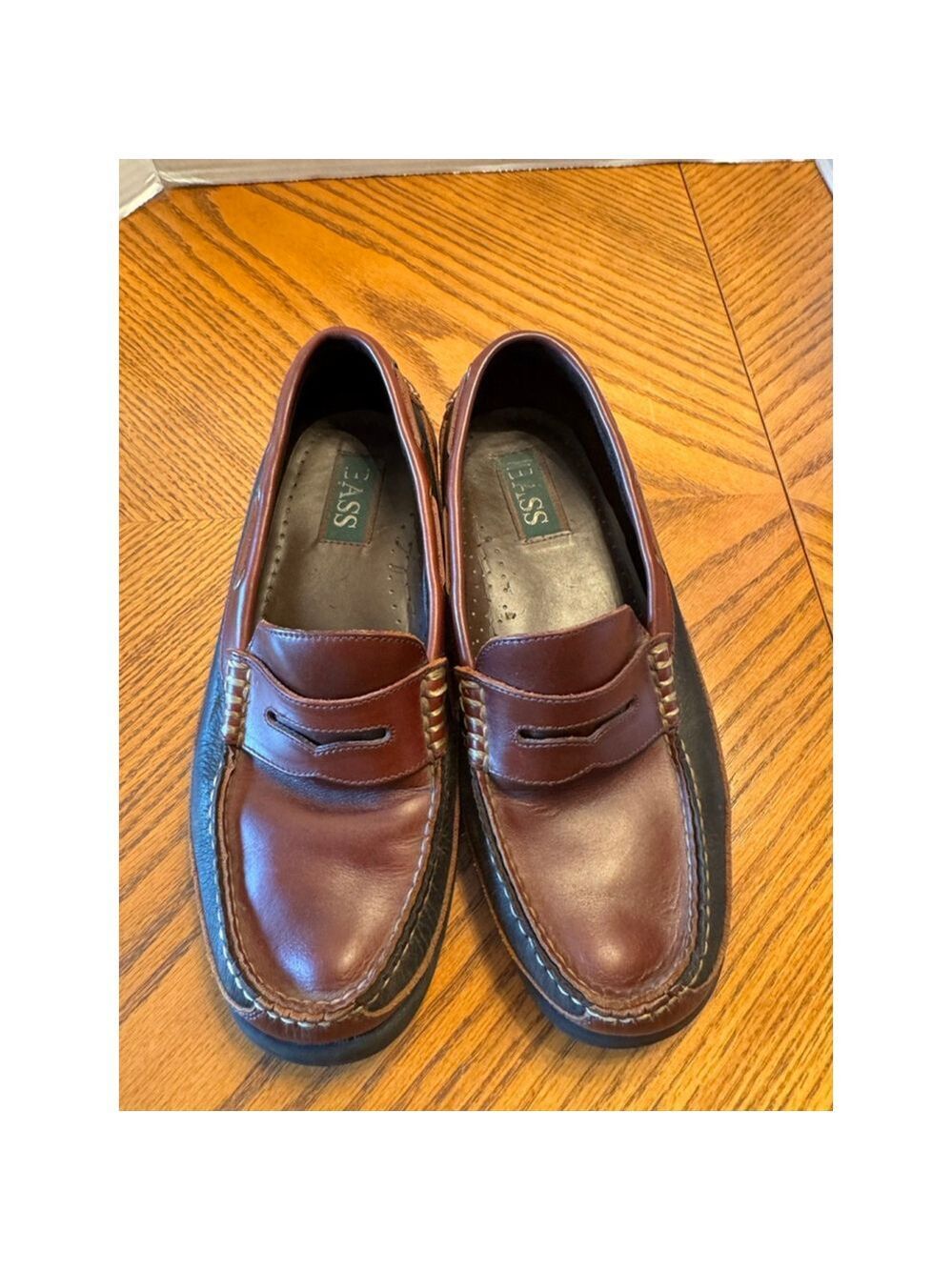 Bass Mens Brown and Black Leather Loafers